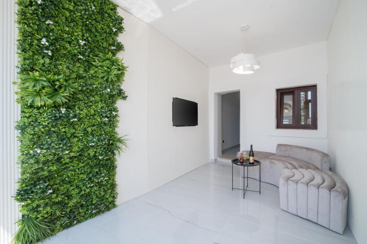 אומאג Luxury Villa Christian מראה חיצוני תמונה