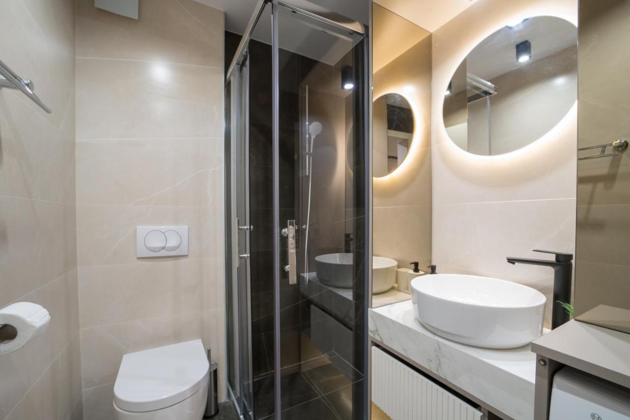 אומאג Luxury Villa Christian מראה חיצוני תמונה