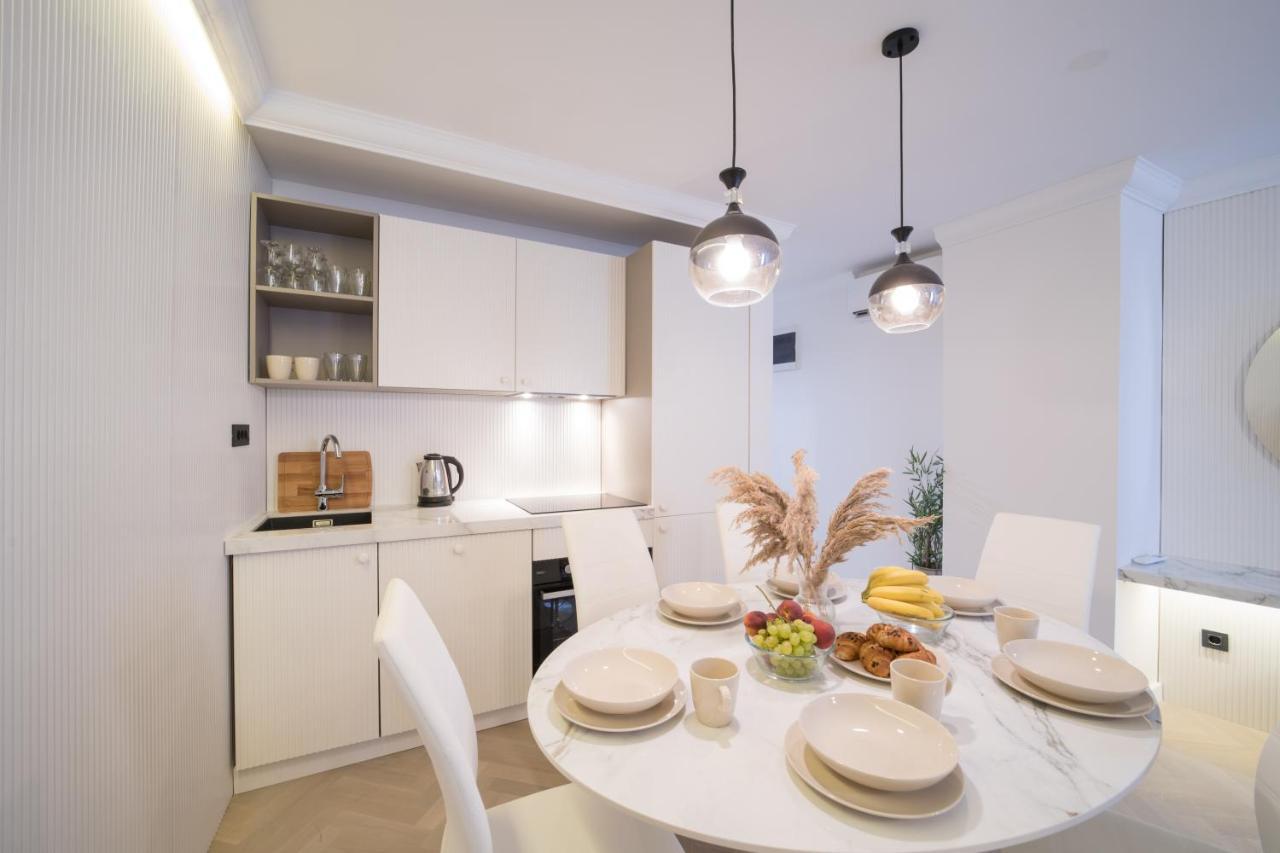 אומאג Luxury Villa Christian מראה חיצוני תמונה