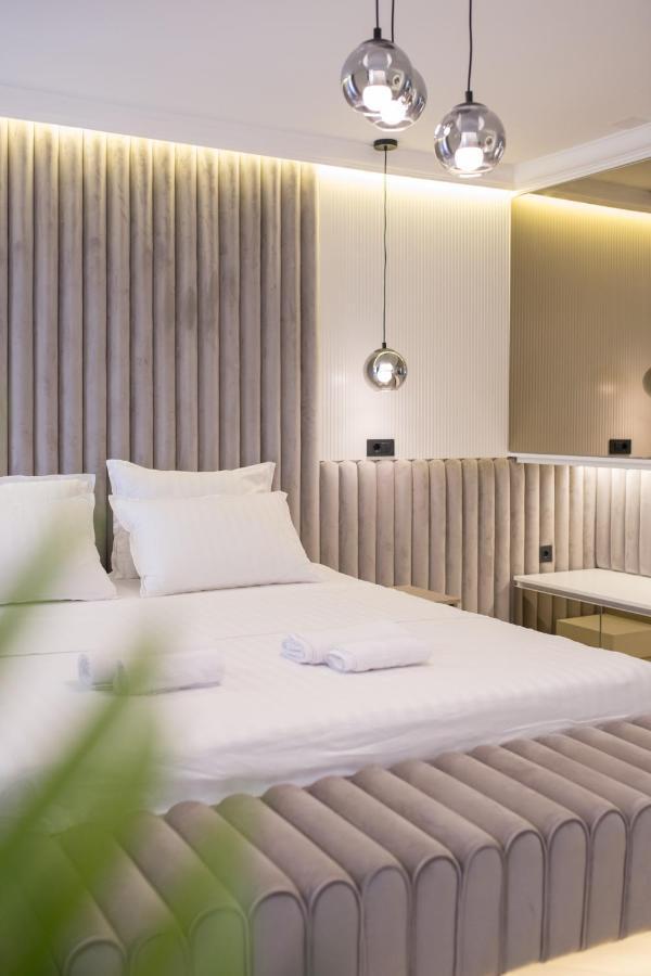 אומאג Luxury Villa Christian מראה חיצוני תמונה