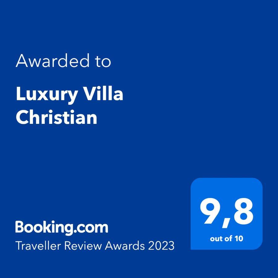 אומאג Luxury Villa Christian מראה חיצוני תמונה